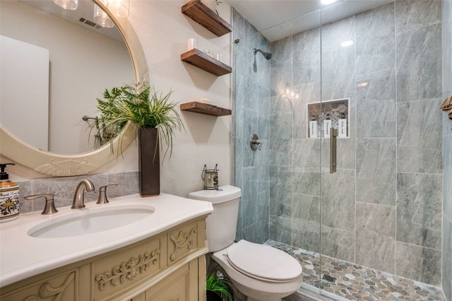 1520 Lakeside Drive, Glenn Heights, TX 75154