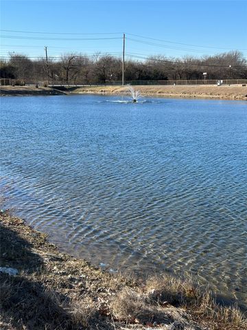 1520 Lakeside Drive, Glenn Heights, TX 75154