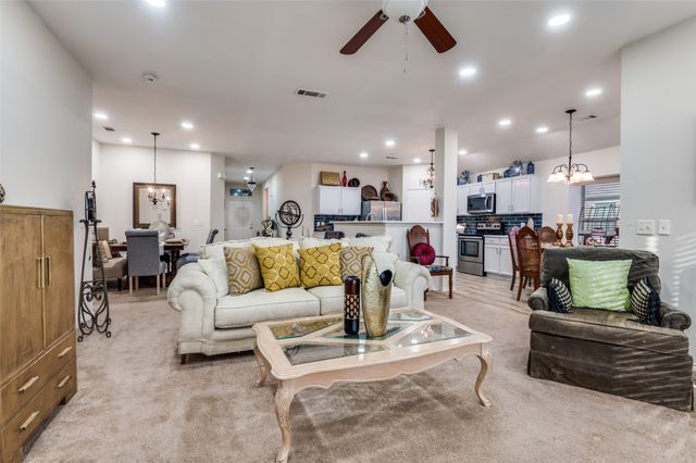 1520 Lakeside Drive, Glenn Heights, TX 75154