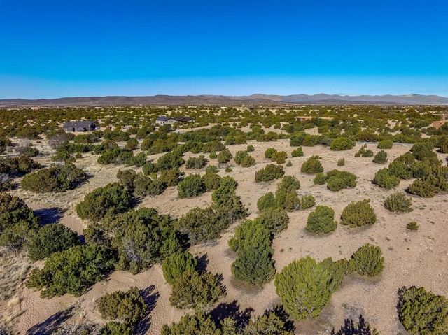 4 Camino Espejo, Santa Fe, NM 87507