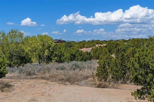 4 Camino Espejo, Santa Fe, NM 87507