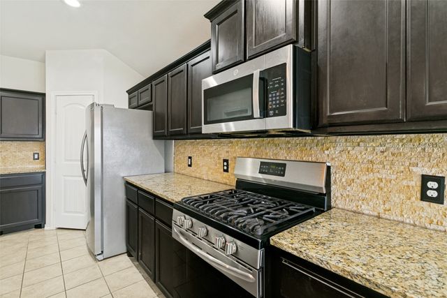 7205 Wavecrest Way, Fort Worth, TX 76179
