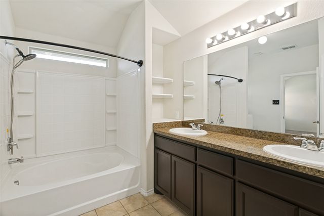 7205 Wavecrest Way, Fort Worth, TX 76179