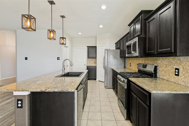 7205 Wavecrest Way, Fort Worth, TX 76179