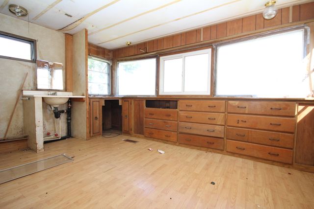 11888 S 42nd Street S, Wakeshma Twp, MI 49088