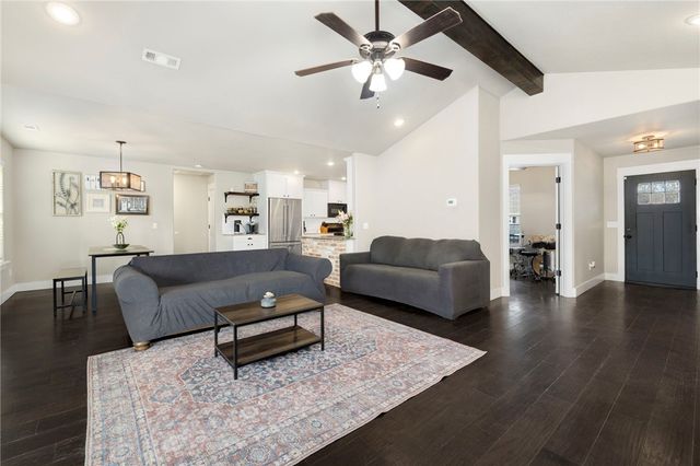 1105 Nemett Circle, Pea Ridge, AR 72751