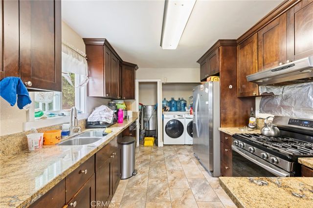 8818 Prince, Los Angeles, CA 90002