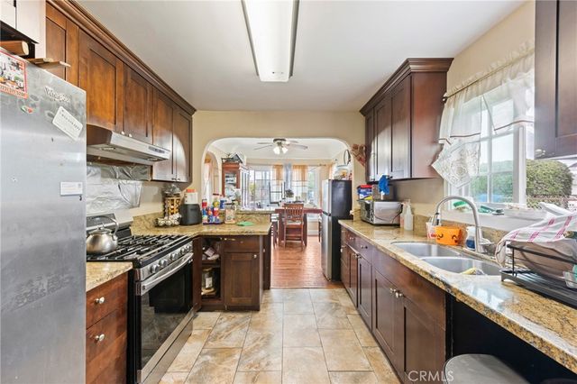 8818 Prince, Los Angeles, CA 90002