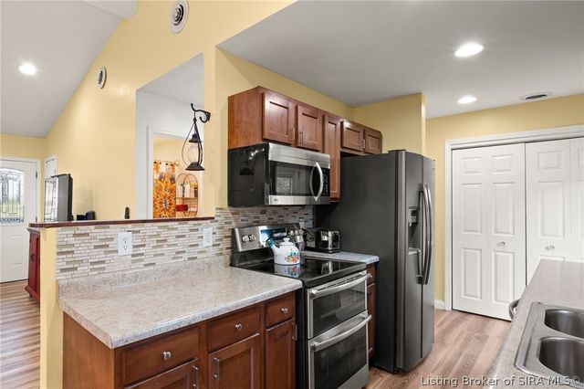 2810 Highway 150 NE, Palmyra, IN 47164