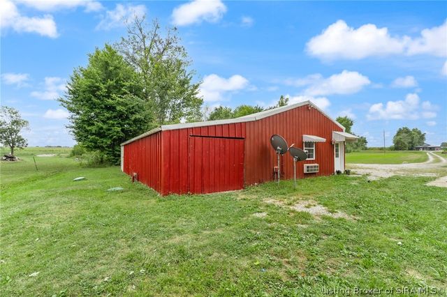 2810 Highway 150 NE, Palmyra, IN 47164