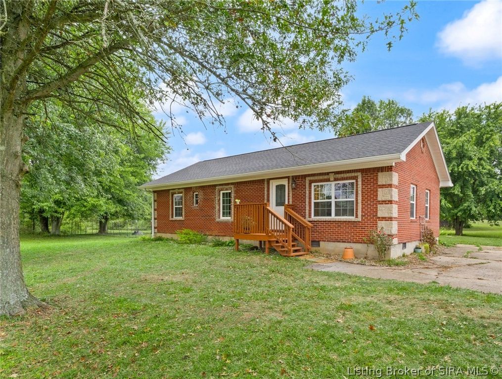 2810 Highway 150 NE, Palmyra, IN 47164