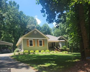 220 Valley View Drive, Maysville, GA 30558