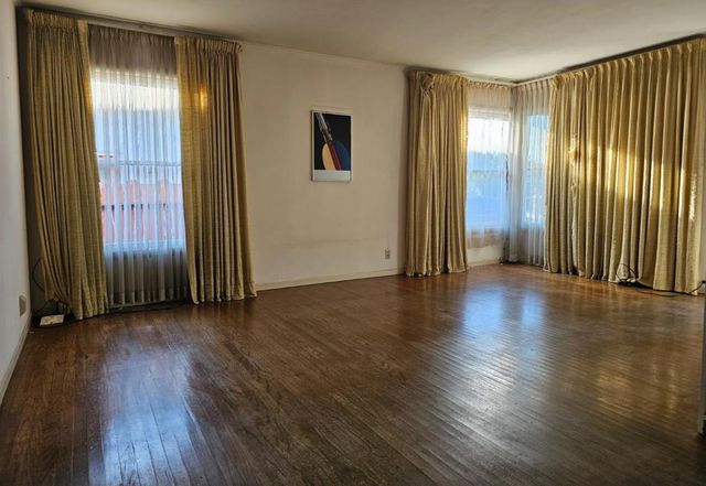 263 Wisteria Drive, East Palo Alto, CA 94303