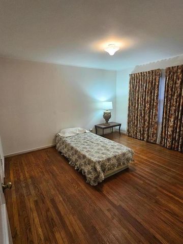 263 Wisteria Drive, East Palo Alto, CA 94303