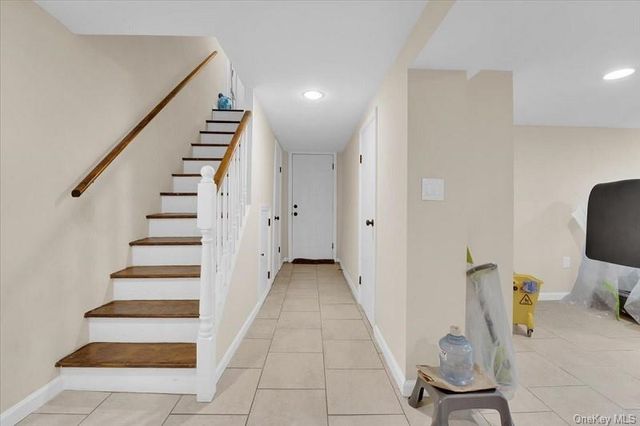 2 Rockland Avenue, Yonkers, NY 10705