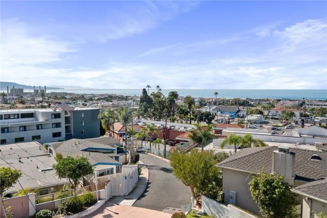 867 Aubrey Court 3, Hermosa Beach, CA 90254