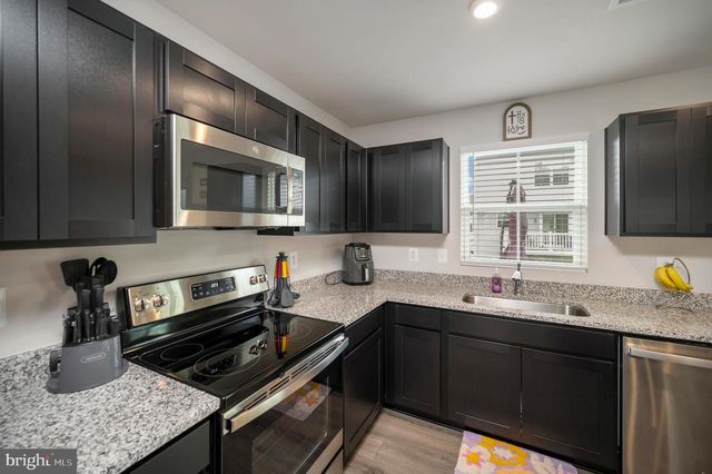 7226 POTOMAC TER, Ruther Glen, VA 22546