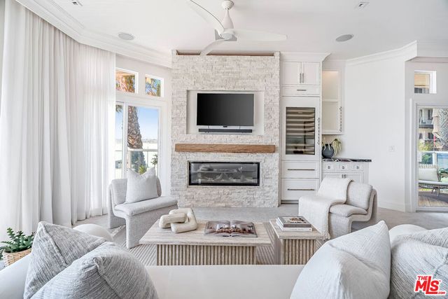 1500 E Ocean Boulevard 401, Long Beach, CA 90802