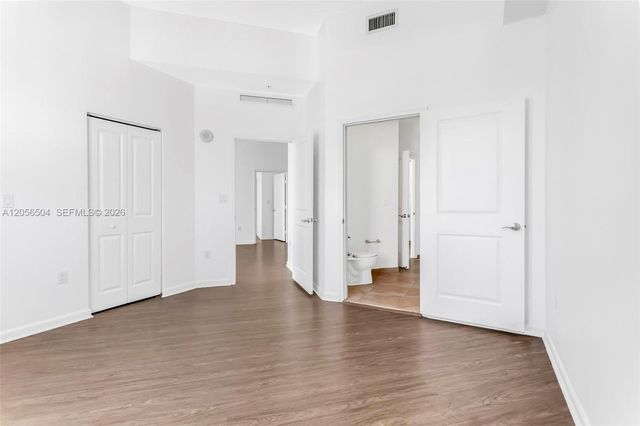 7900 Harbor Island Dr PH19, North Bay Village, FL 33141