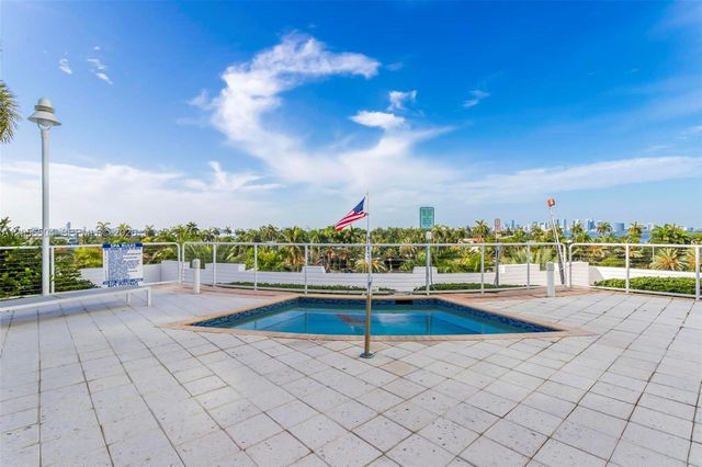 7900 Harbor Island Dr PH19, North Bay Village, FL 33141