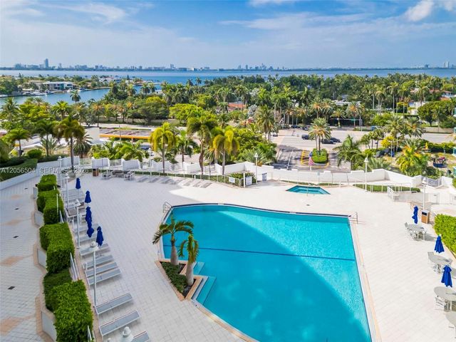 7900 Harbor Island Dr PH19, North Bay Village, FL 33141