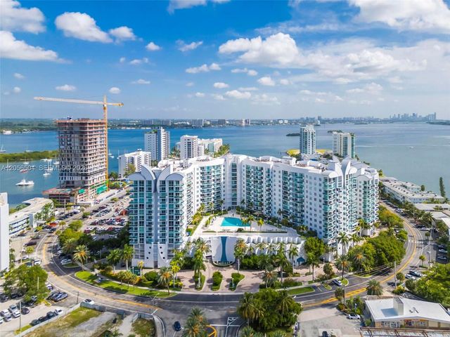 7900 Harbor Island Dr PH19, North Bay Village, FL 33141
