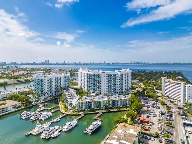 7900 Harbor Island Dr PH19, North Bay Village, FL 33141