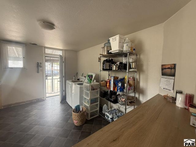 825 W 11th St, Pueblo, CO 81003