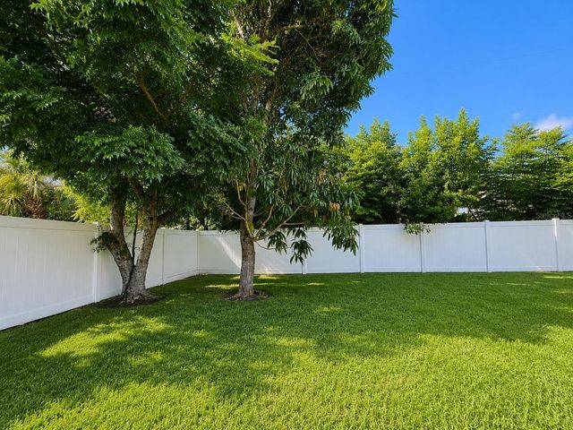 1419 SHELBY PARKWAY, Cape Coral, FL 33904