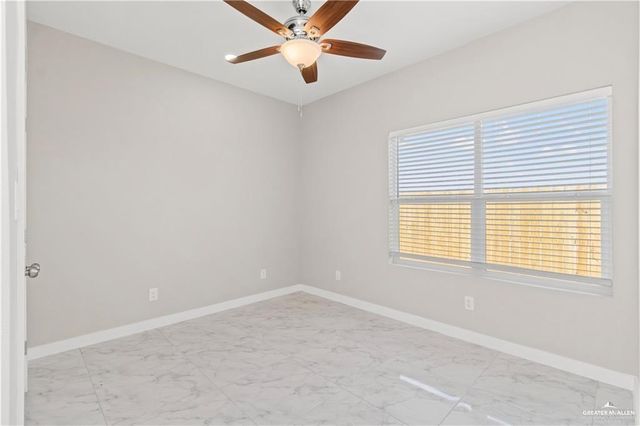 2509 E Israel Avenue, Alton, TX 78572