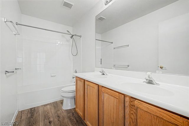 3468 MOMENTUM Court, Las Vegas, NV 89129