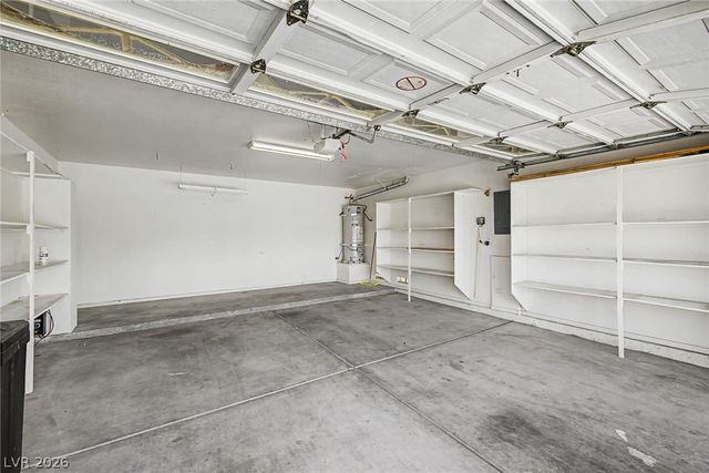 3468 MOMENTUM Court, Las Vegas, NV 89129