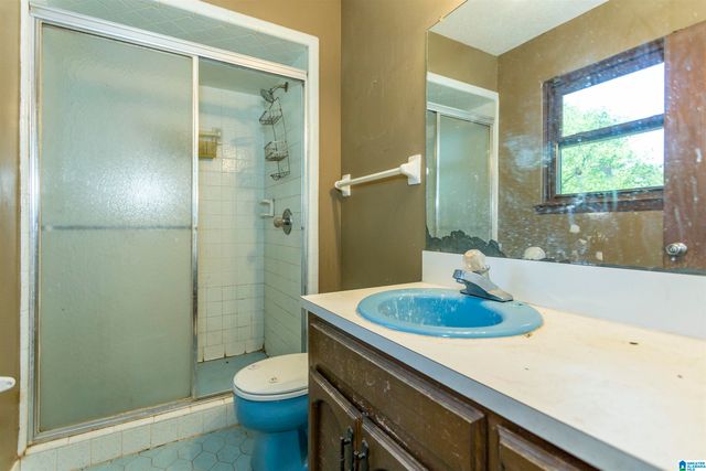 760 WALLS ROAD, Birmingham, AL 35224