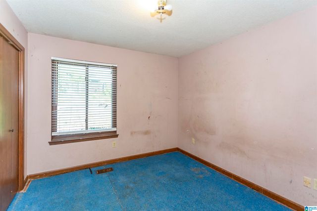 760 WALLS ROAD, Birmingham, AL 35224
