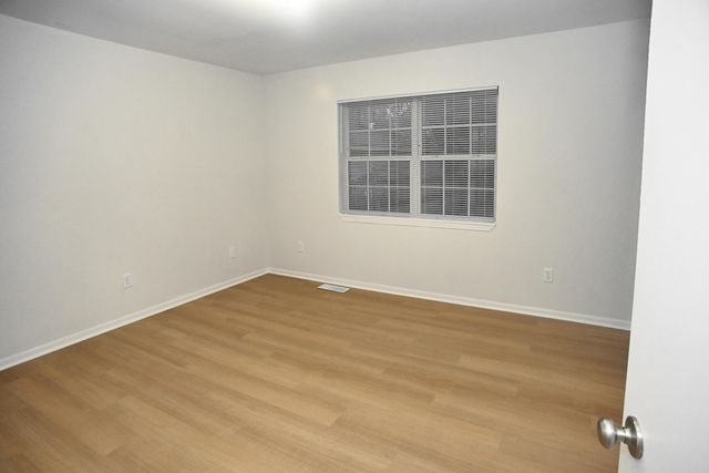 2242 Newton Street, Lake Station, IN 46405