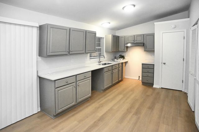 2242 Newton Street, Lake Station, IN 46405