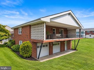 2420 7TH ST, Bethlehem, PA 18020