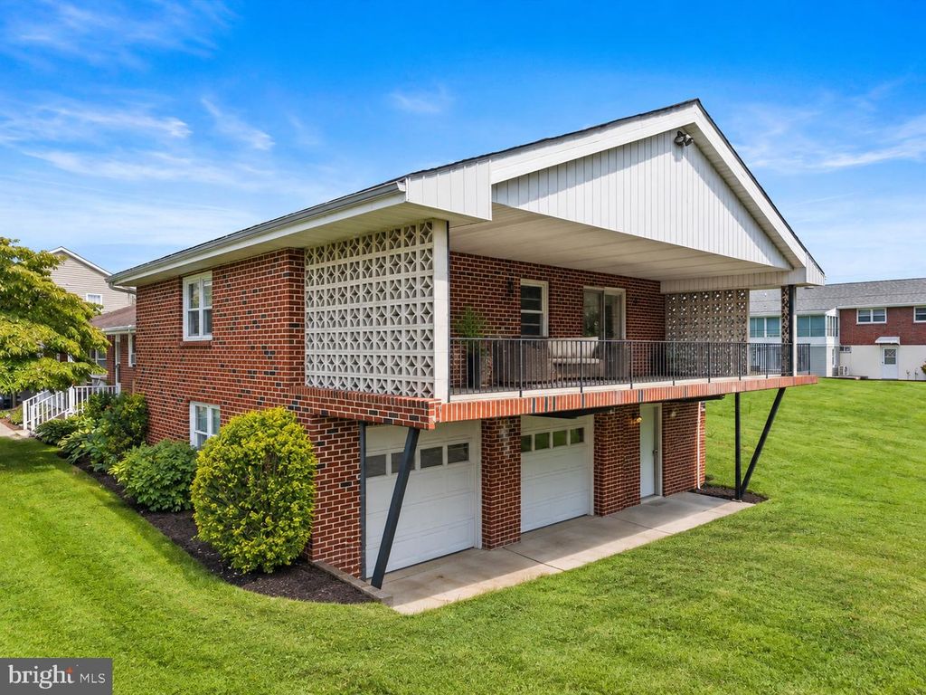 2420 7TH ST, Bethlehem, PA 18020