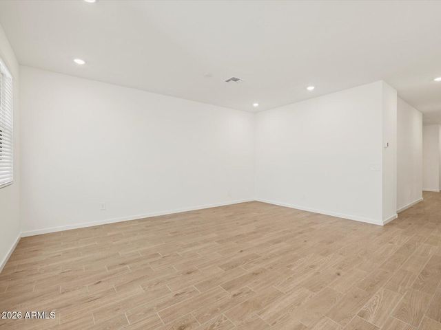 15827 W COTTONTAIL Lane, Surprise, AZ 85387