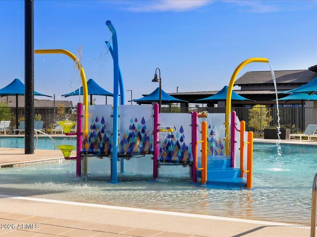 15827 W COTTONTAIL Lane, Surprise, AZ 85387