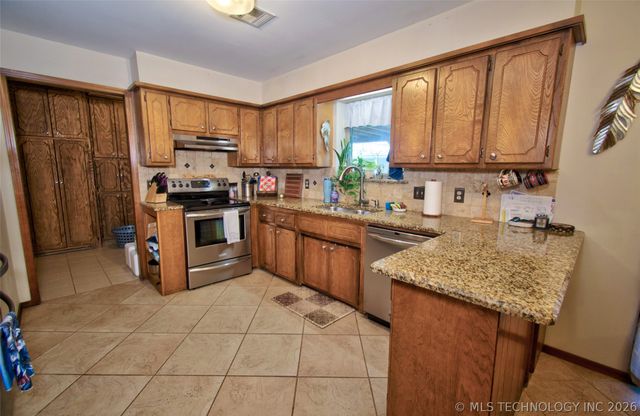 3008 Shelby Circle, Muskogee, OK 74403