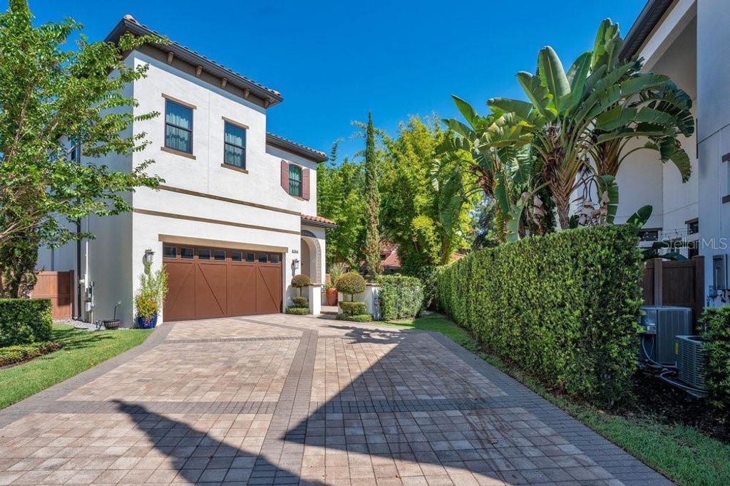8364 VIA VITTORIA WAY, Orlando, FL 32819