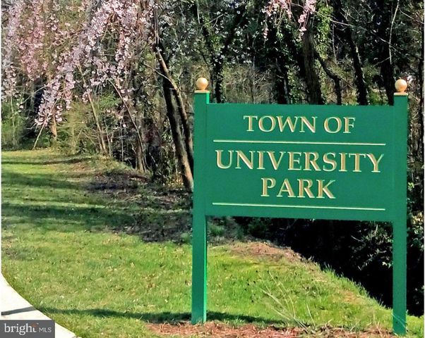 6706 44TH AVE, Hyattsville, MD 20782
