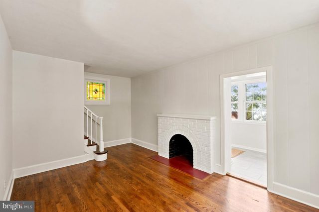 6706 44TH AVE, Hyattsville, MD 20782
