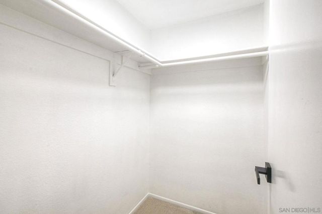 1087 Shadowridge Dr 107, Vista, CA 92081