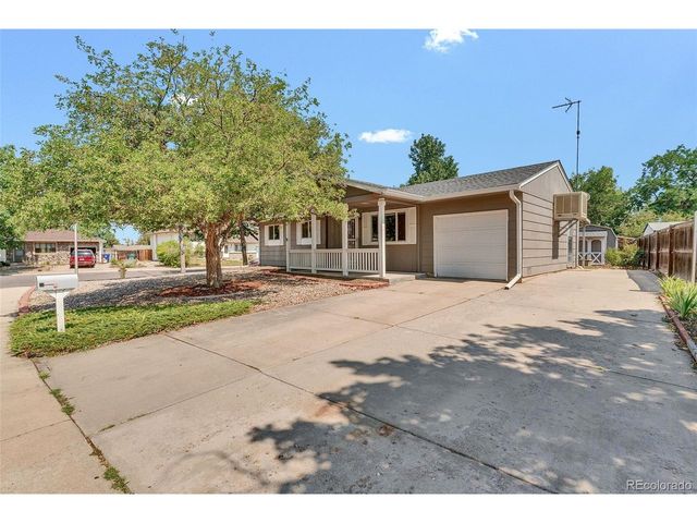 11609 E Walsh Pl, Aurora, CO 80012