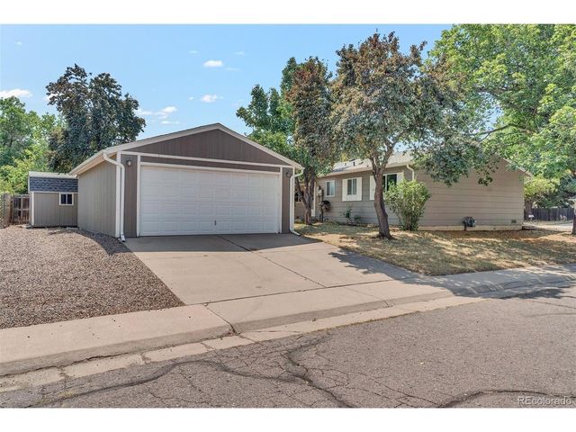 11609 E Walsh Pl, Aurora, CO 80012