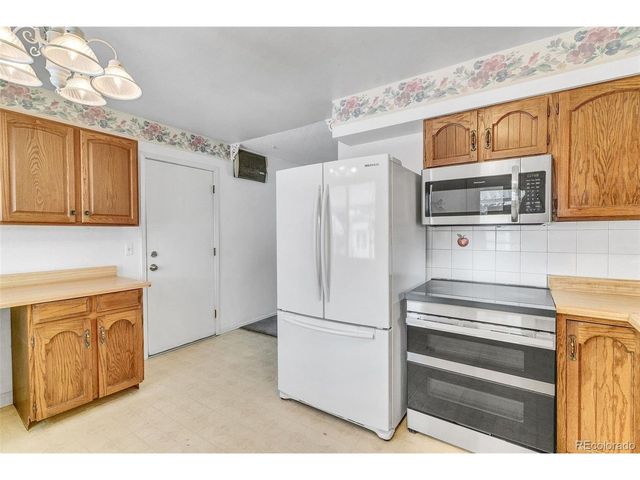 11609 E Walsh Pl, Aurora, CO 80012