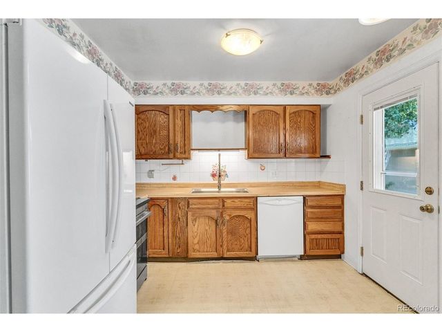 11609 E Walsh Pl, Aurora, CO 80012