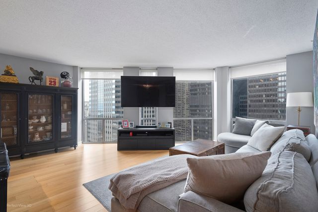 222 N Columbus Drive 1702, Chicago, IL 60601